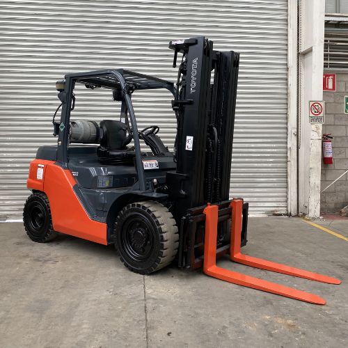 350 8FG35U